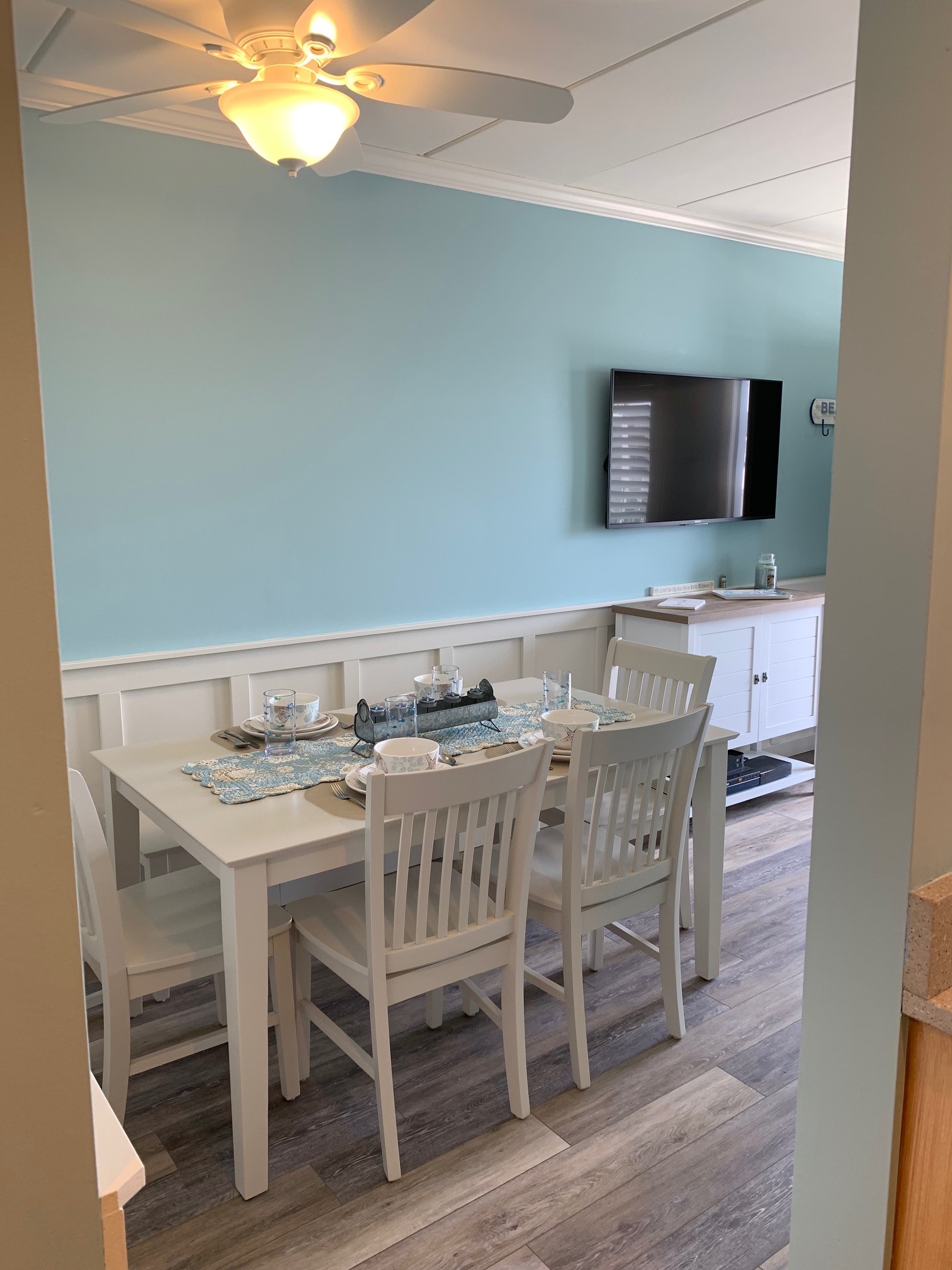 417 EAST 22ND AVENUE 301 WHITE SAILS CONDO RENTALS WITH POOL IN NORTH